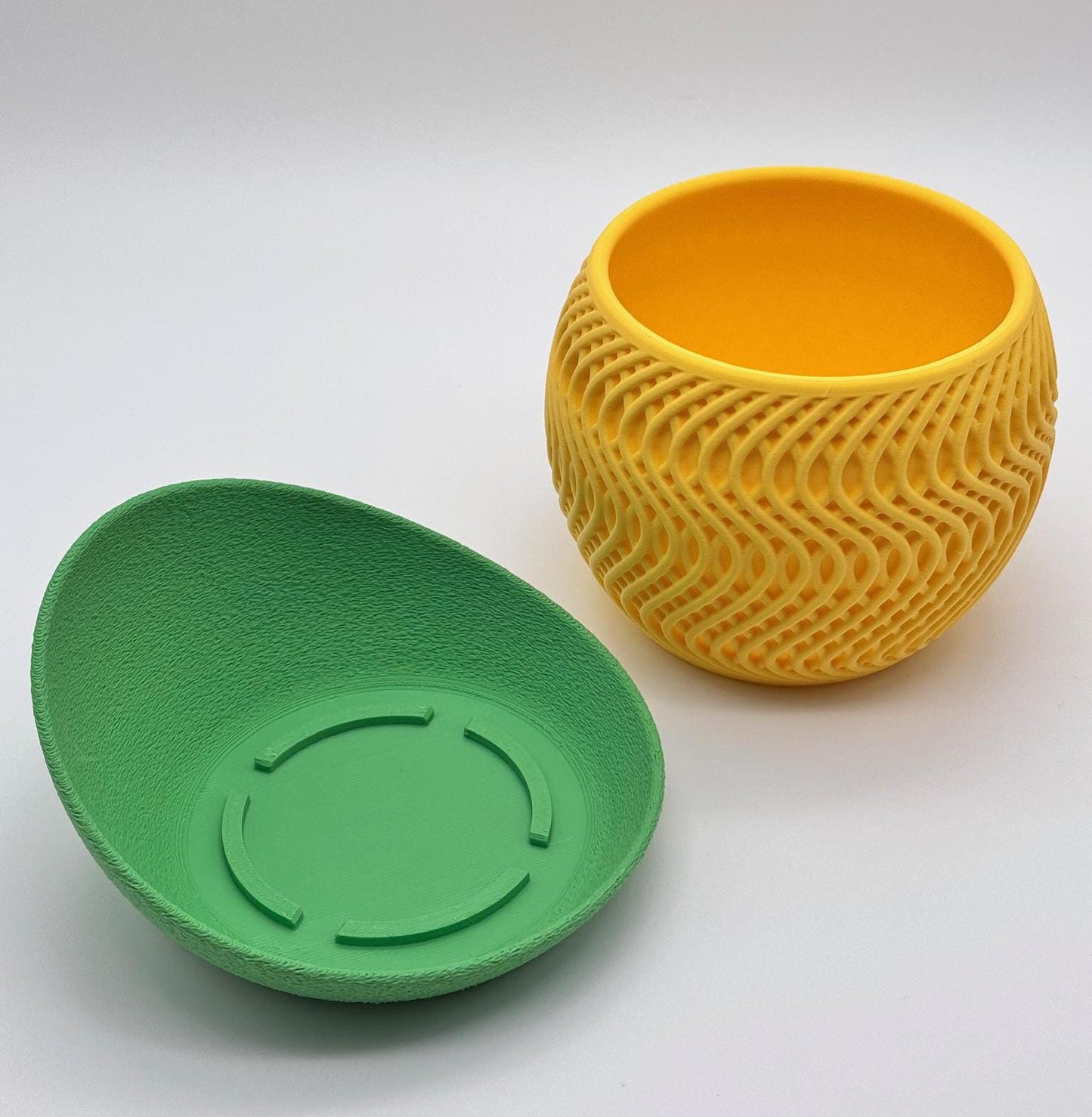 Modern Planter with Saucer | Indoor Plant Pot | Minimalist Decor | Perfect for Succulents, Small Plants, Cacti | 3D Printed | Radiant Model